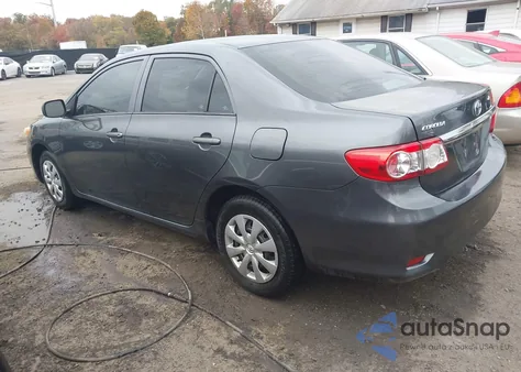 2013 Toyota Corolla L z USA, uszkodzony, nr VIN 2T1BU4EEXDC046004